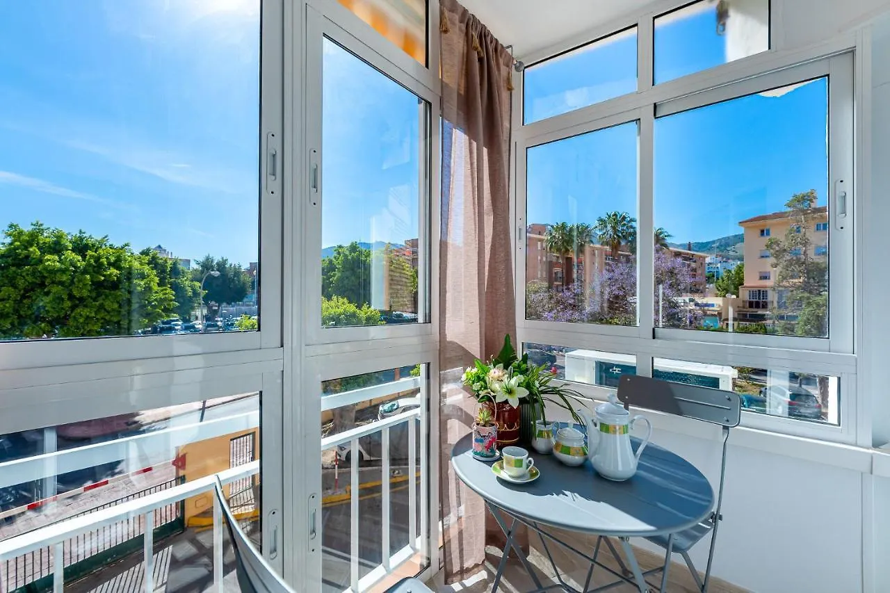 797 Holiday Rentals - Apartamento Para 3 En Piscis Con Piscinas Benalmadena Apartment