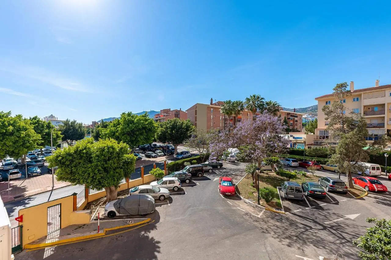 797 Holiday Rentals - Apartamento Para 3 En Piscis Con Piscinas Benalmadena